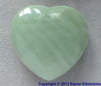 Handschmeichler Herz China Jade 40 mm gro