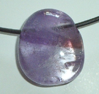 Trommelsteinanhnger gebohrt, Amethyst